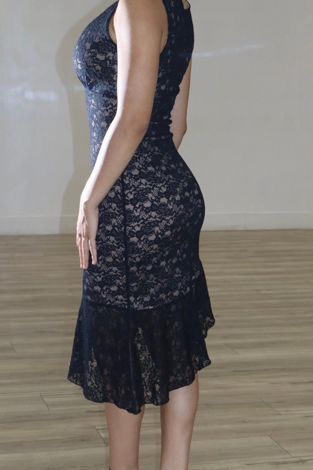 Lace V-Neck Midi Dress