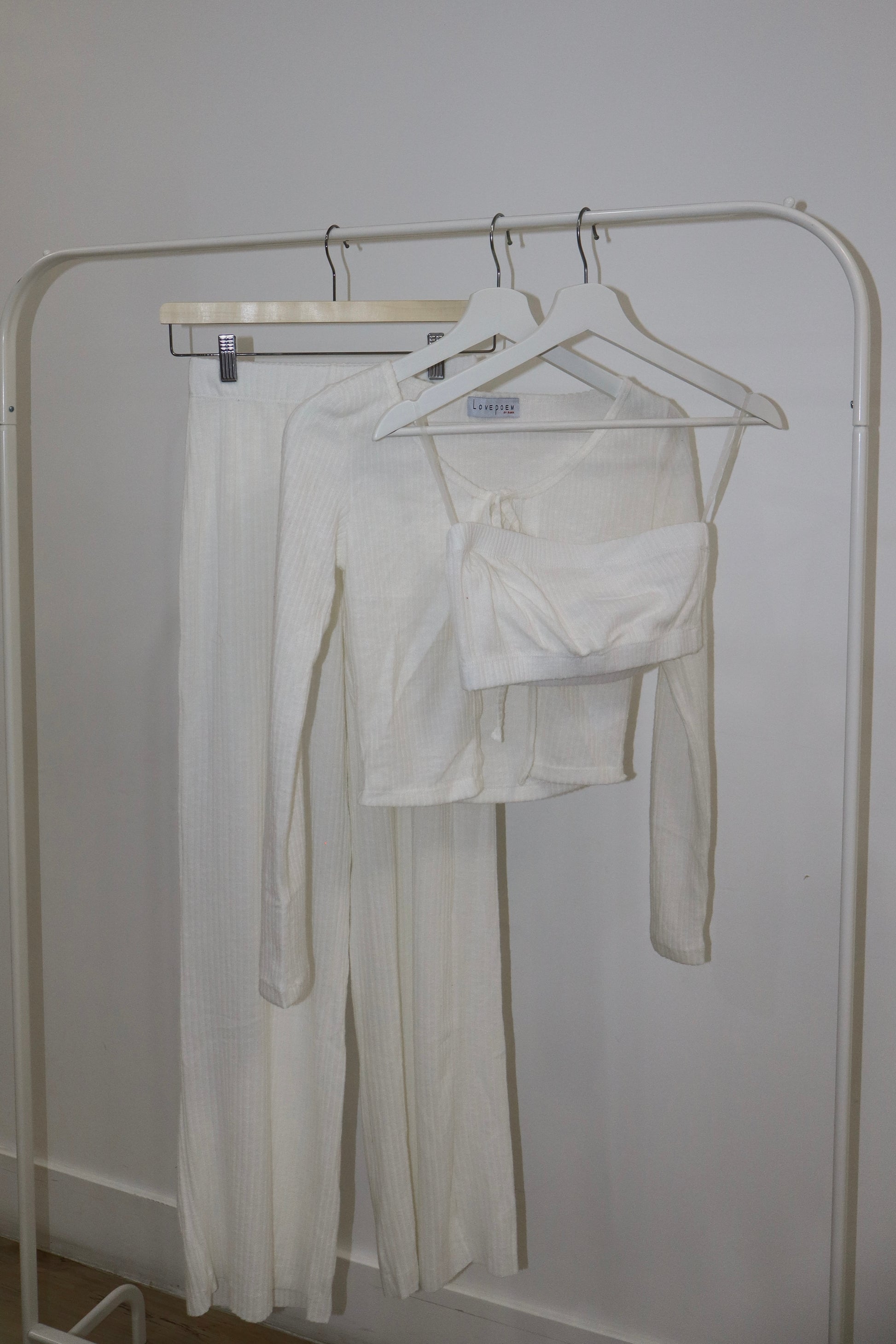 Flyaway Ribbed Cardigan 3pc Loungewear Set